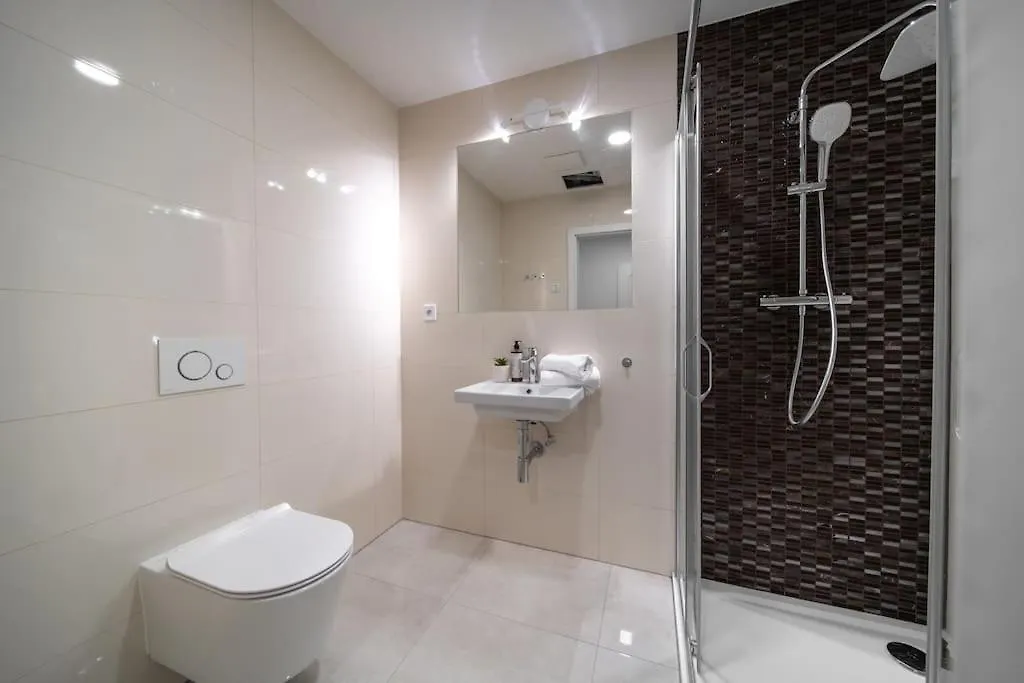 Cavallo Romantic Rooftop L Studio City Center Balcony Apartment Prague Czech Republic