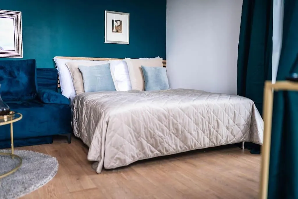 Cavallo Romantic Rooftop L Studio City Center Balcony Apartment Prague